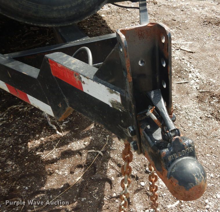 image for item IQ9511 2015 Big Tex 14TL-22BK  tilt deck equipment trailer