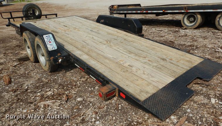 image for item IQ9511 2015 Big Tex 14TL-22BK  tilt deck equipment trailer