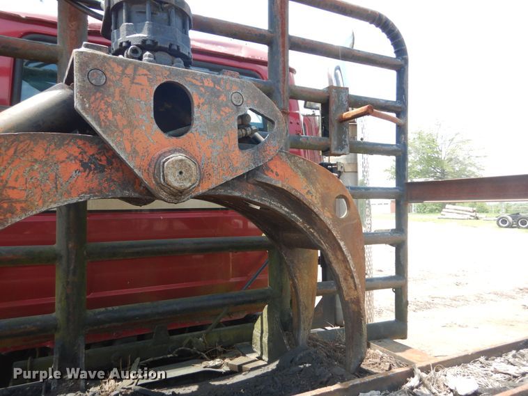 image for item IQ9512 1997 Mack RD688S  log loader truck