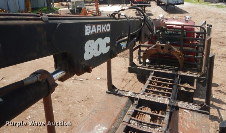 image for item IQ9512 1997 Mack RD688S  log loader truck