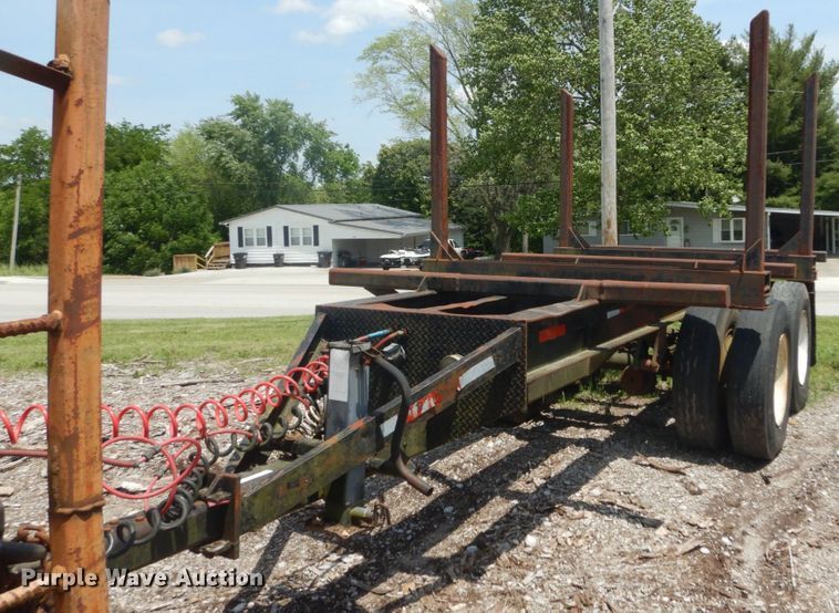 image for item IQ9513 1998 log trailer