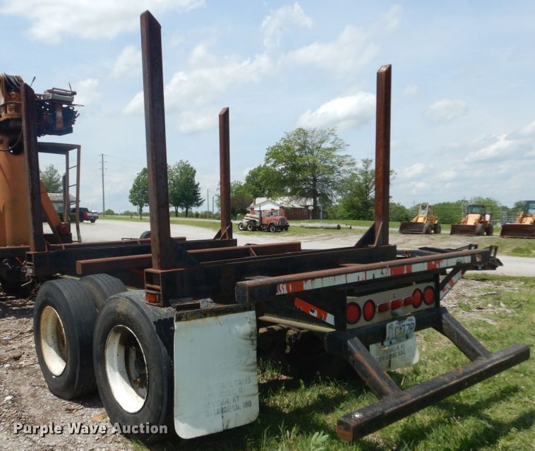 image for item IQ9513 1998 log trailer