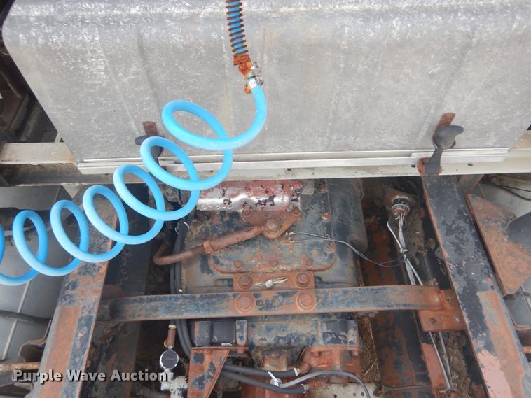 image for item IQ9514 1982 International CO-9670 XL Series  semi truck