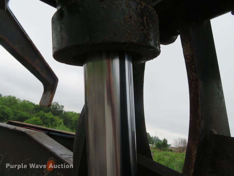 image for item IQ9516 2016 Serco 170A  log loader