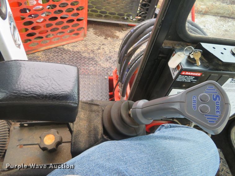 image for item IQ9516 2016 Serco 170A  log loader