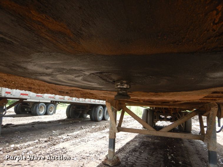 image for item IQ9520 1975 Fruehauf JG3-F2-40  walking floor trailer