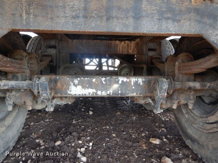 image for item IQ9520 1975 Fruehauf JG3-F2-40  walking floor trailer