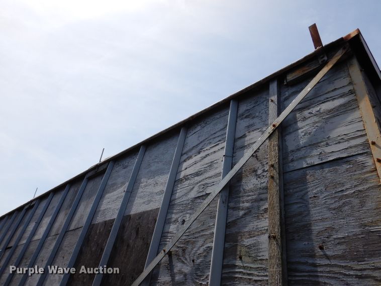 image for item IQ9522 1965 Dorsey DGT-I-204  flatbed trailer