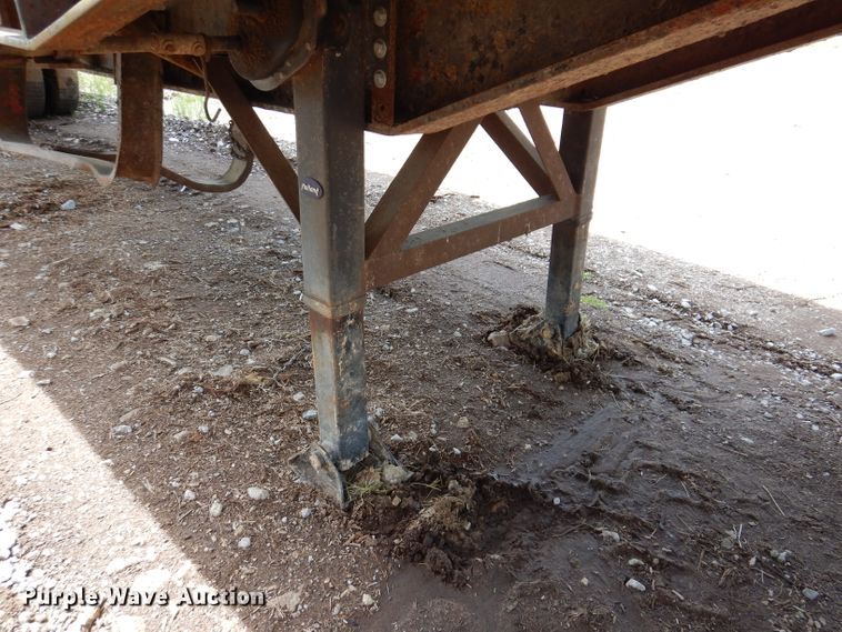 image for item IQ9522 1965 Dorsey DGT-I-204  flatbed trailer