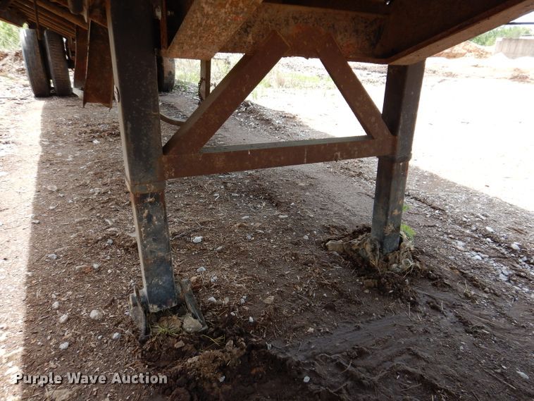 image for item IQ9522 1965 Dorsey DGT-I-204  flatbed trailer