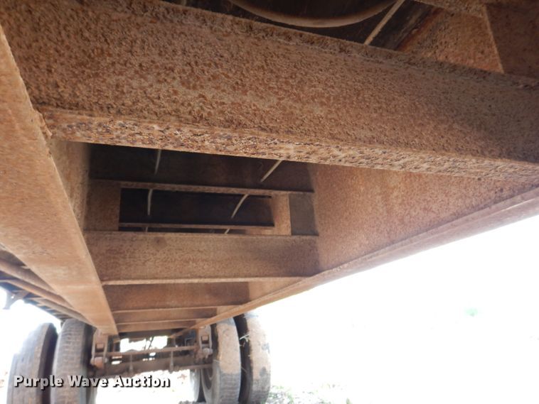 image for item IQ9522 1965 Dorsey DGT-I-204  flatbed trailer