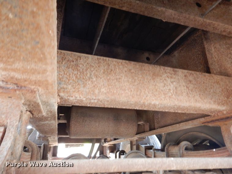 image for item IQ9522 1965 Dorsey DGT-I-204  flatbed trailer