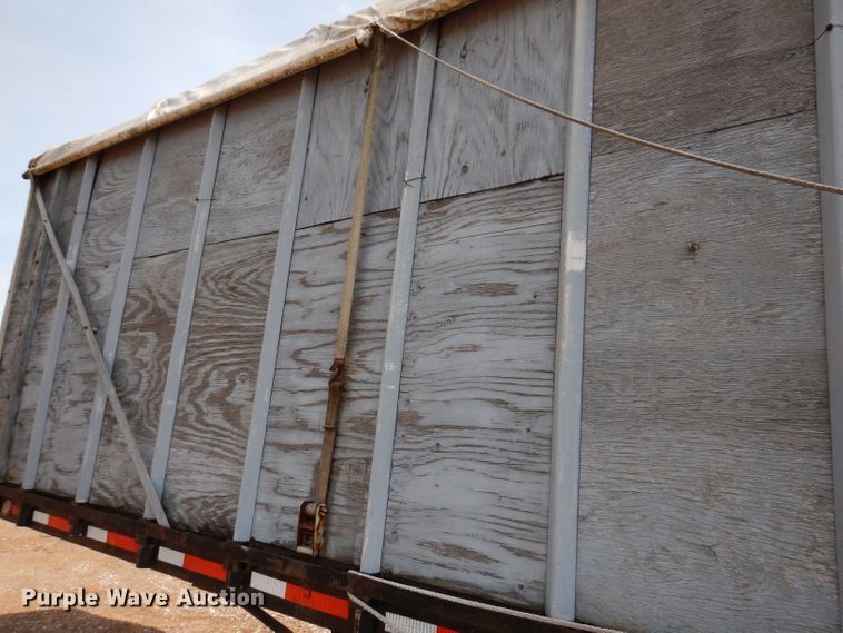 image for item IQ9522 1965 Dorsey DGT-I-204  flatbed trailer