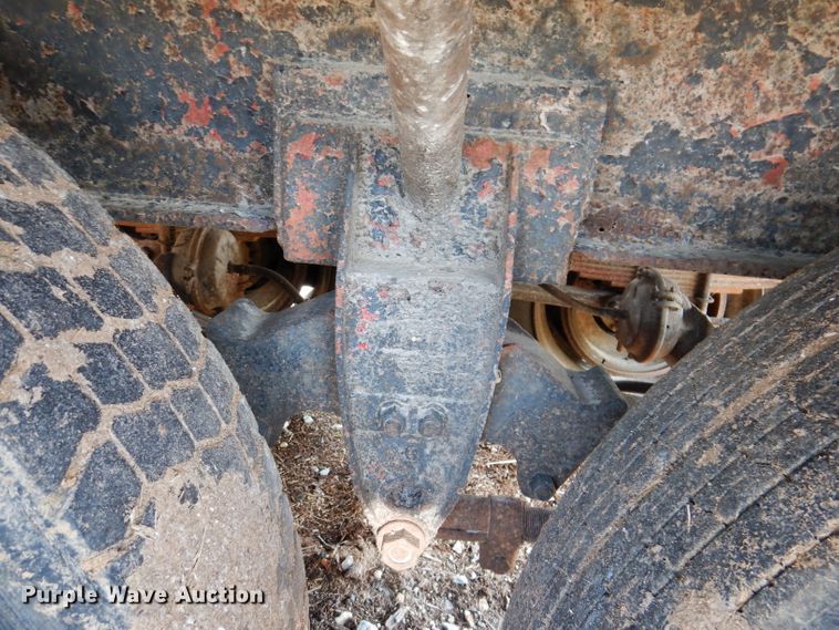 image for item IQ9522 1965 Dorsey DGT-I-204  flatbed trailer