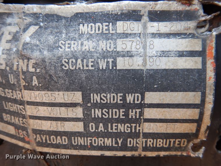 image for item IQ9522 1965 Dorsey DGT-I-204  flatbed trailer