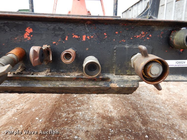 image for item IQ9524 1978 Daco log trailer