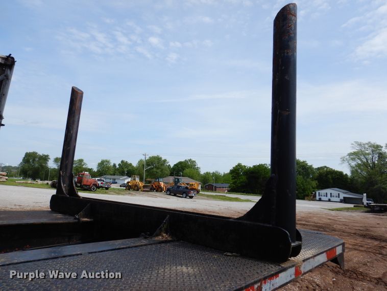 image for item IQ9524 1978 Daco log trailer