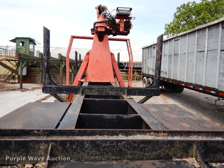 image for item IQ9524 1978 Daco log trailer