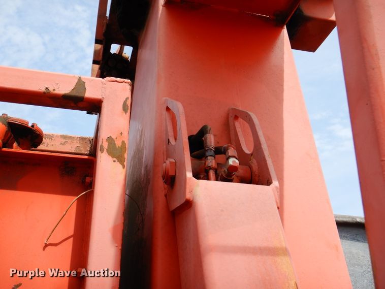 image for item IQ9524 1978 Daco log trailer