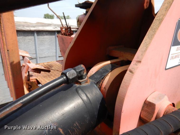 image for item IQ9524 1978 Daco log trailer