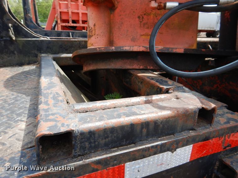 image for item IQ9524 1978 Daco log trailer