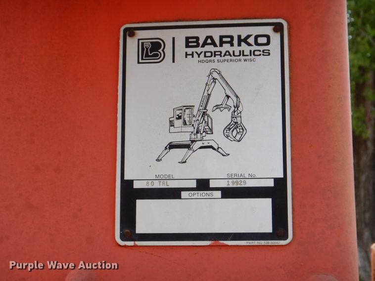 image for item IQ9524 1978 Daco log trailer