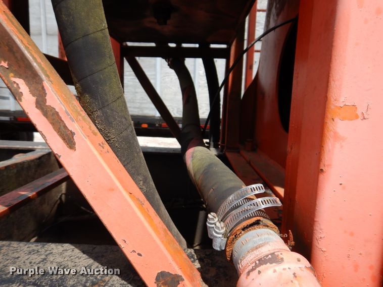 image for item IQ9524 1978 Daco log trailer