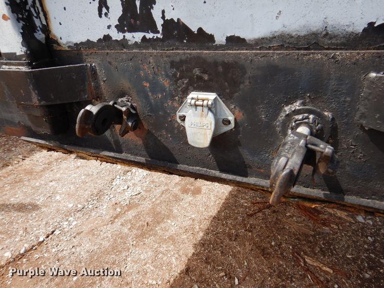 image for item IQ9525 1975 Delta  flatbed trailer