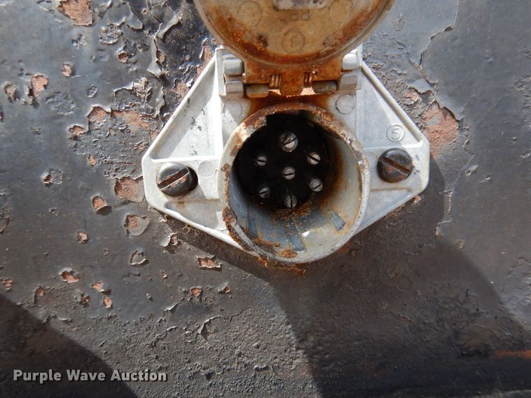 image for item IQ9525 1975 Delta  flatbed trailer