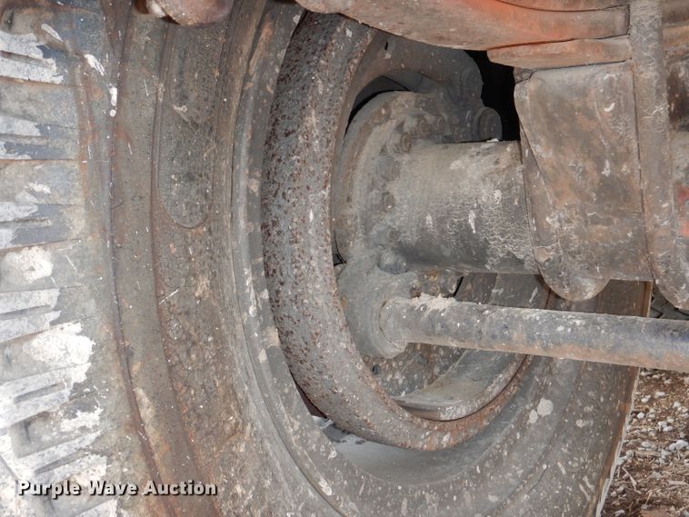 image for item IQ9525 1975 Delta  flatbed trailer