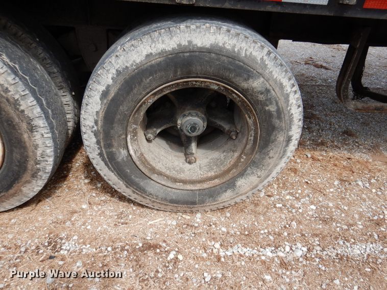 image for item IQ9525 1975 Delta  flatbed trailer