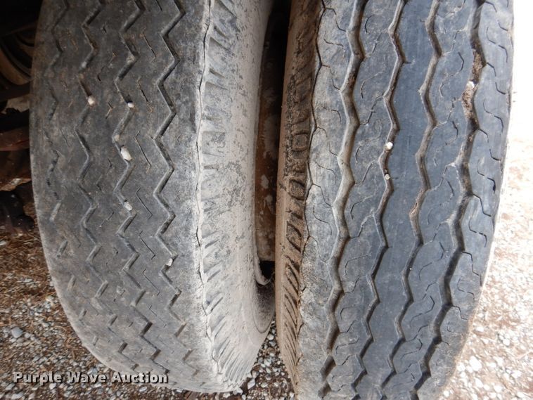 image for item IQ9525 1975 Delta  flatbed trailer