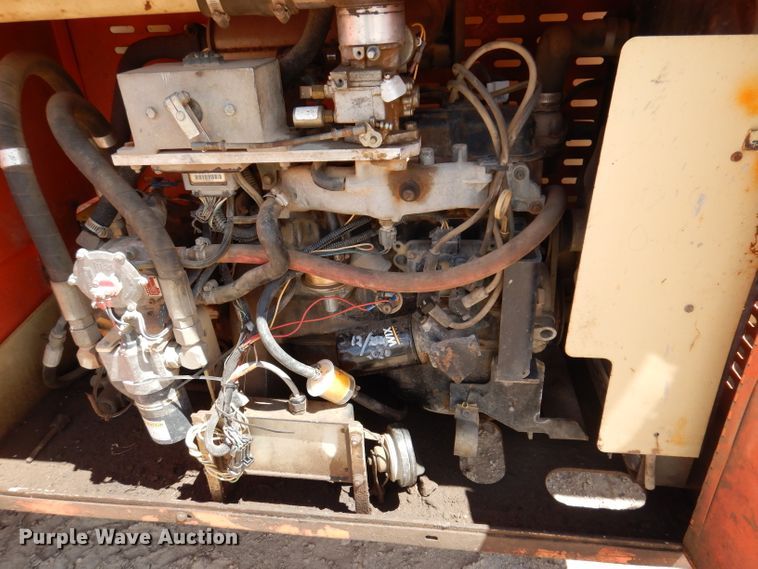 image for item IQ9547 1997 JLG 33RTS  scissor lift