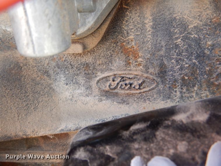 image for item IQ9547 1997 JLG 33RTS  scissor lift