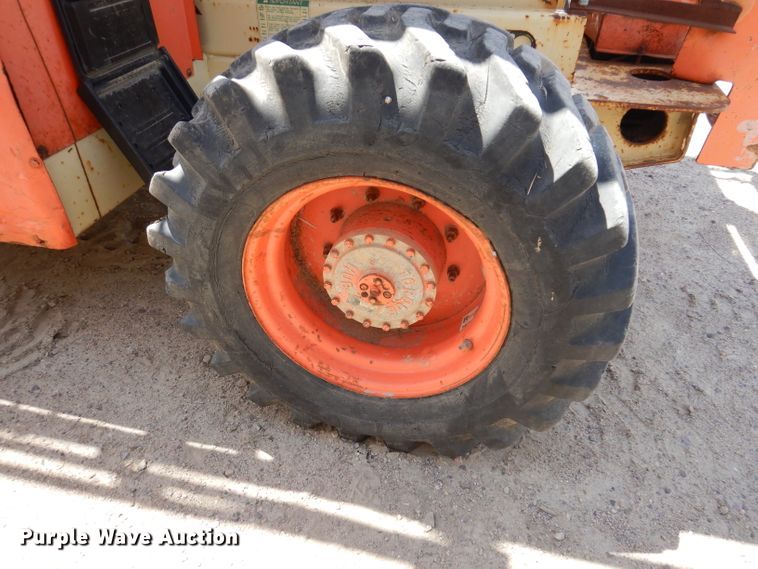 image for item IQ9547 1997 JLG 33RTS  scissor lift