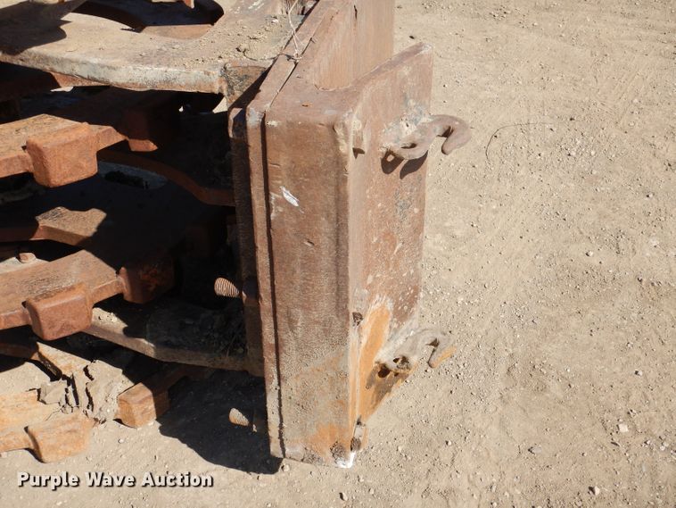 image for item IQ9554 Excavator compaction wheel