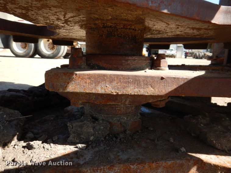 image for item IQ9554 Excavator compaction wheel