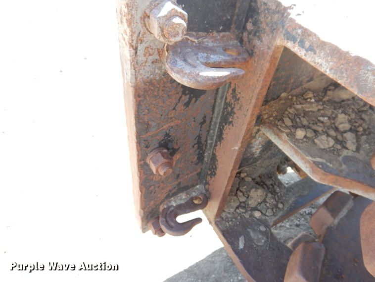 image for item IQ9554 Excavator compaction wheel