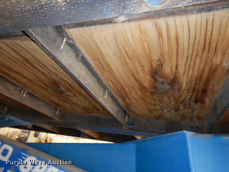 image for item IQ9557 Up Right  SL30 scissor lift