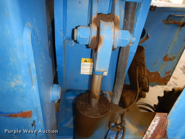 image for item IQ9557 Up Right  SL30 scissor lift