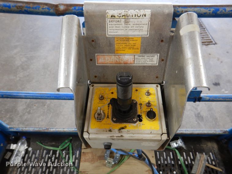 image for item IQ9557 Up Right  SL30 scissor lift