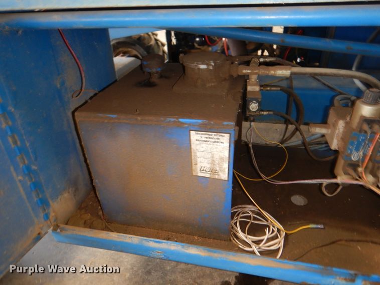 image for item IQ9557 Up Right  SL30 scissor lift