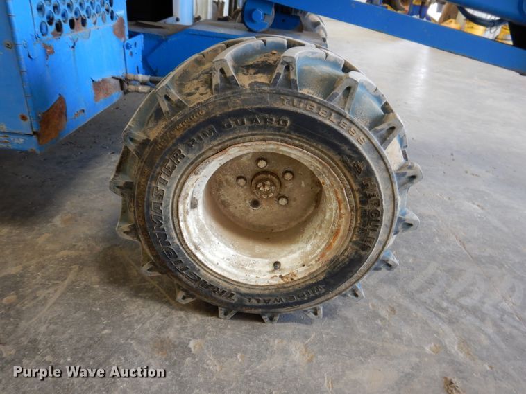 image for item IQ9557 Up Right  SL30 scissor lift