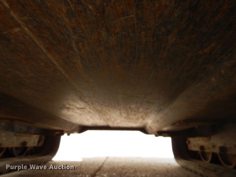 image for item IQ9559 2000 Bobcat 864  tracked skid steer loader