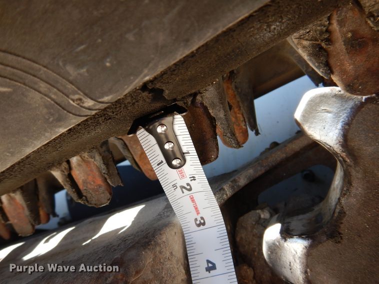 image for item IQ9559 2000 Bobcat 864  tracked skid steer loader