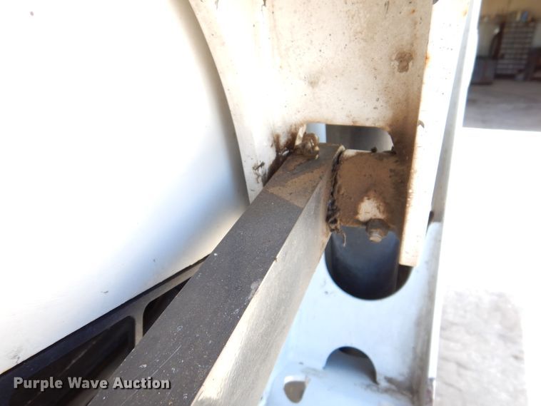 image for item IQ9560 2011 Bobcat S770  skid steer loader