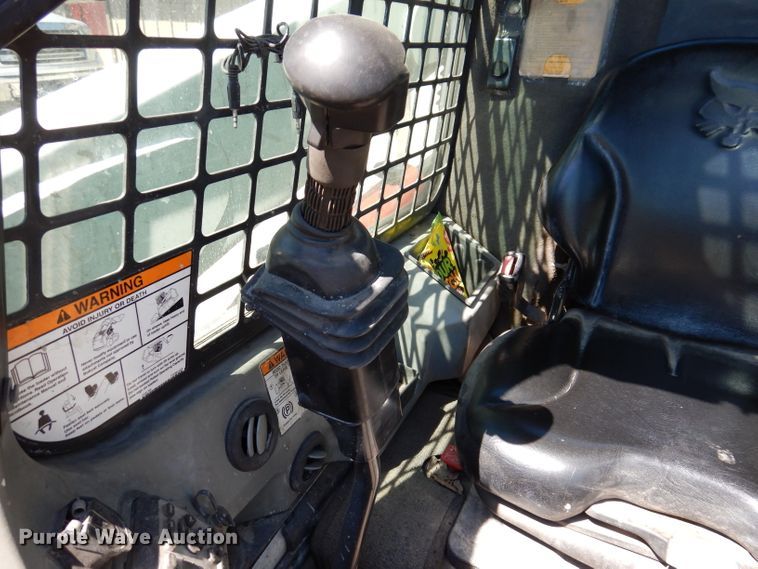 image for item IQ9560 2011 Bobcat S770  skid steer loader