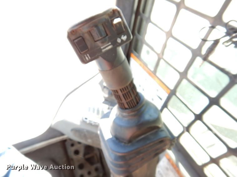 image for item IQ9560 2011 Bobcat S770  skid steer loader