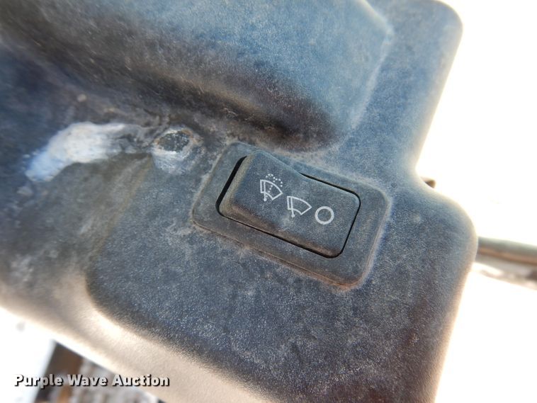 image for item IQ9560 2011 Bobcat S770  skid steer loader