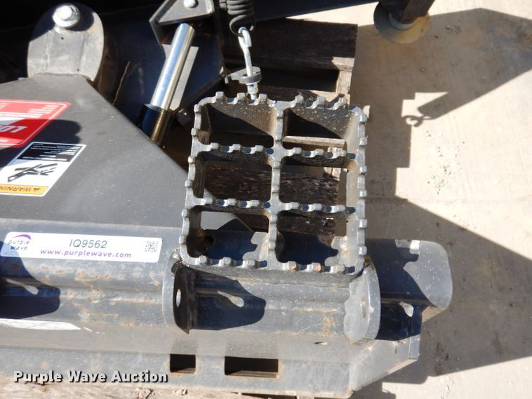 image for item IQ9562 FFC 173355  72"W skid steer snow plow